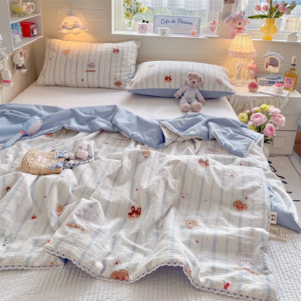 91家纺网 家纺一手货源 找家纺 名兮家居 2026新款亲肤A类皱皱纱夏被夏凉被空调被 蓝条日记