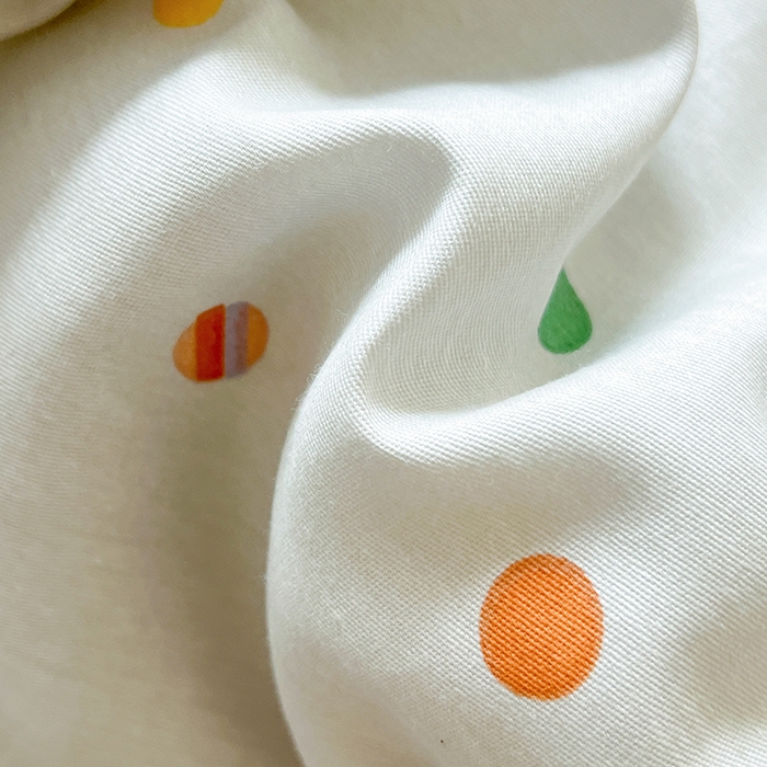 91家纺网 家纺一手货源 找家纺 古本家居 2026新款全棉毛巾绣动物园抱枕被系列 全棉毛巾绣波点滑板狗