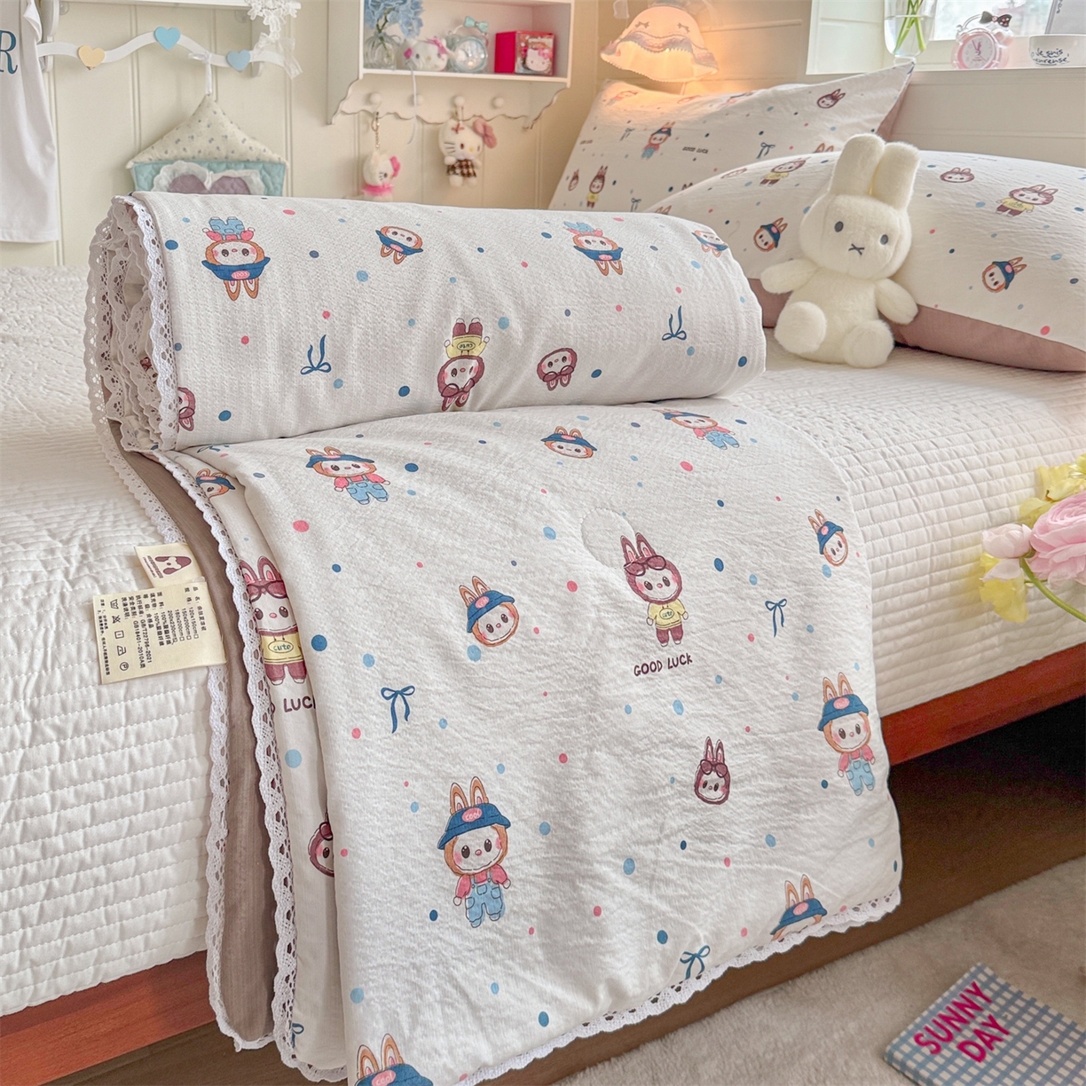 91家纺网 家纺一手货源 找家纺 名兮家居 2026新款亲肤A类皱皱纱夏被夏凉被空调被 泡泡兔