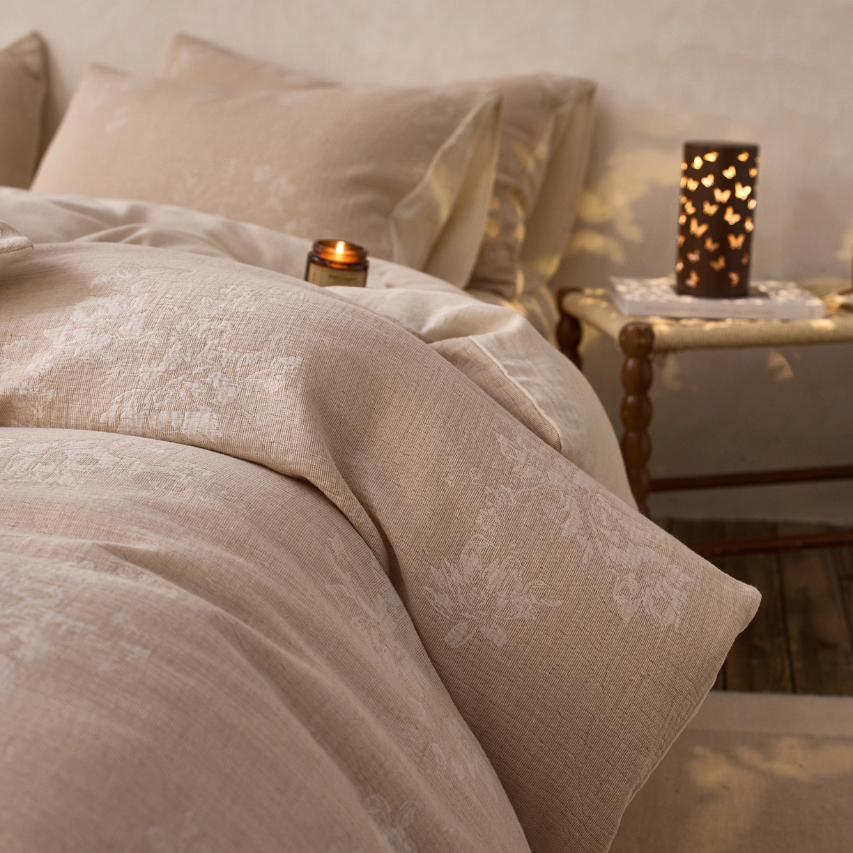 91家纺网 家纺一手货源 找家纺 （总）爱丽丝 2026新款色织提花棉麻双层纱四件套-缠枝