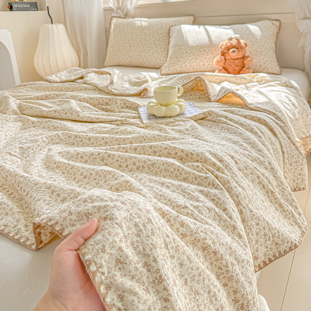 91家纺网 家纺一手货源 找家纺 圣尔雅家纺 2026新款印花夏被小碎花贝壳绣皱皱棉夏凉被空调被 南风