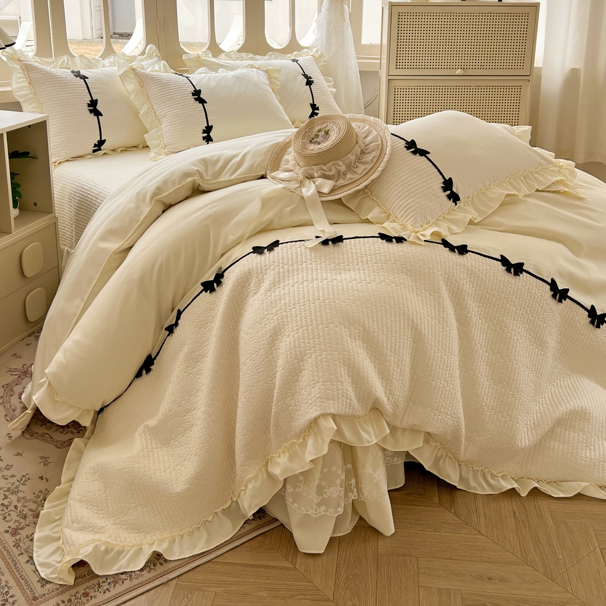 91家纺网 家纺一手货源 找家纺 （总）芭比蔓家纺 2026新款床盖款四件套-真爱系列