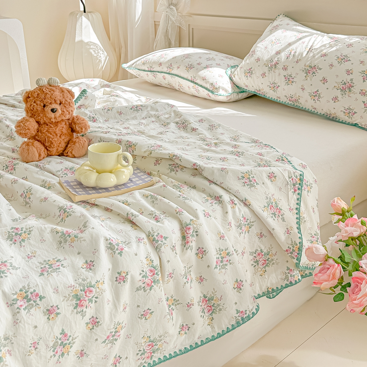 91家纺网 家纺一手货源 找家纺 圣尔雅家纺 2026新款印花夏被小碎花贝壳绣皱皱棉夏凉被空调被 有杏