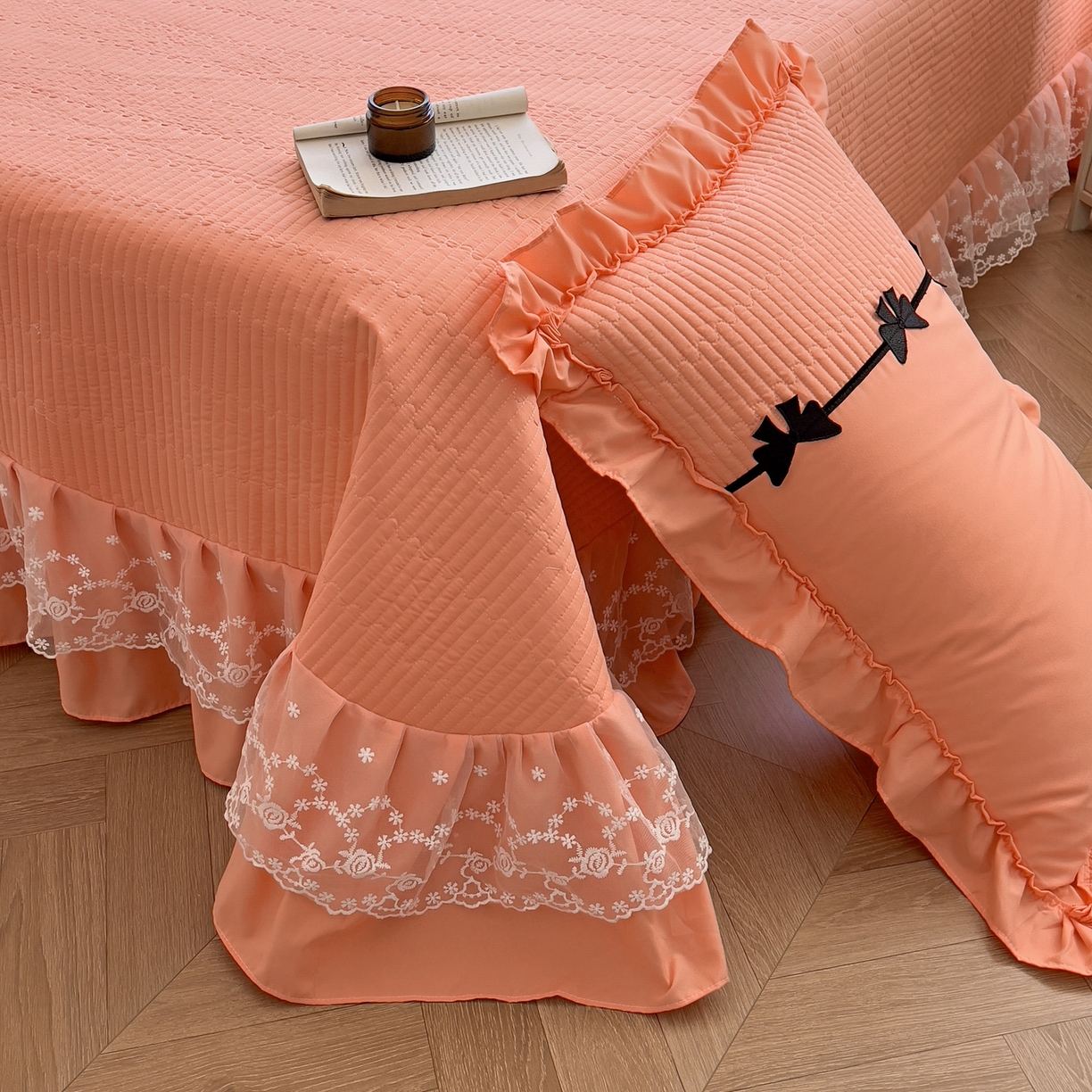 91家纺网 家纺一手货源 找家纺 芭比蔓家纺 2026新款床盖款四件套-真爱系列 床盖款真爱系列-橙色