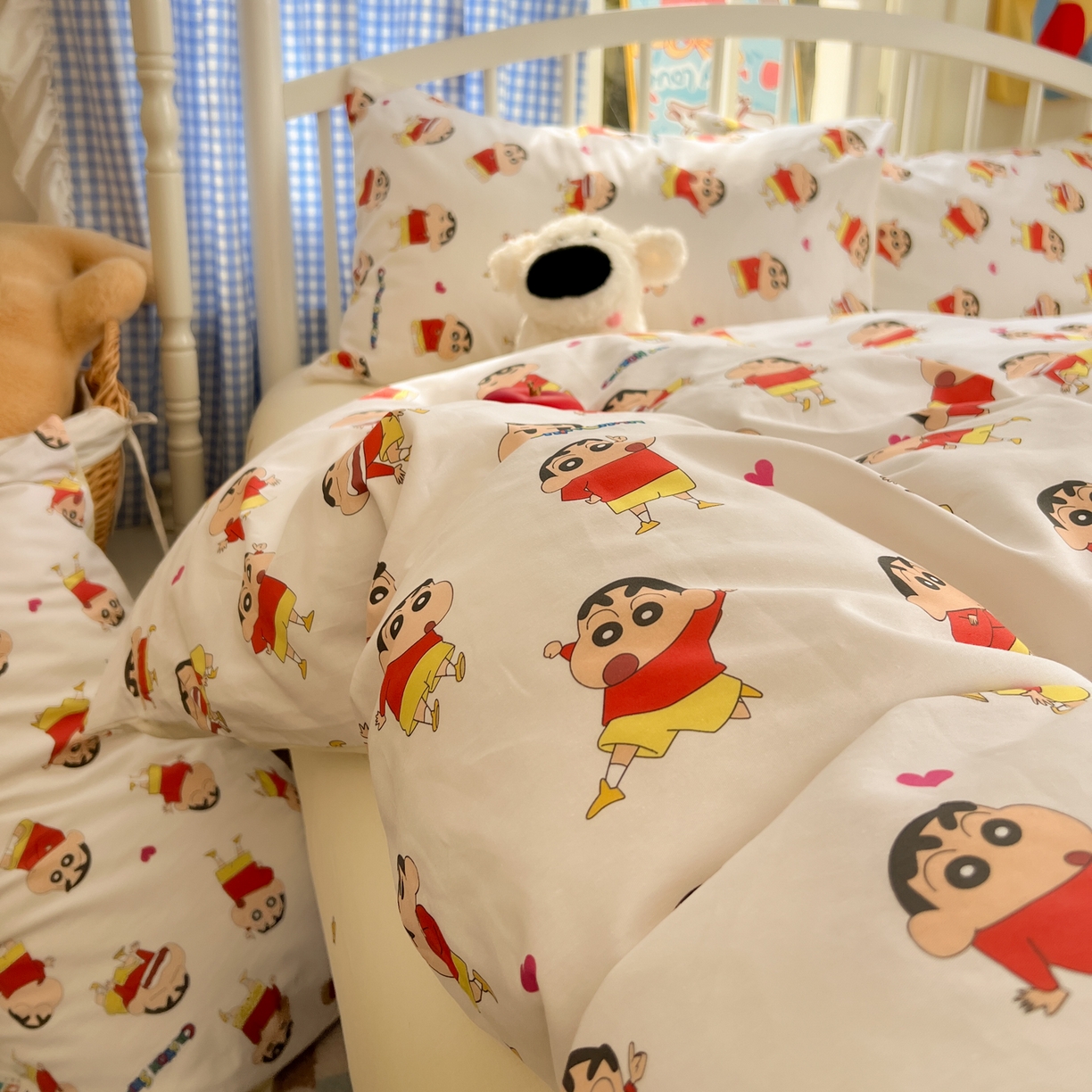 91家纺网 家纺一手货源 找家纺 桃子家居 2026春夏新款蜡笔小新授权全棉纯棉印花卡通系列四件套 棉印花-搞怪小新