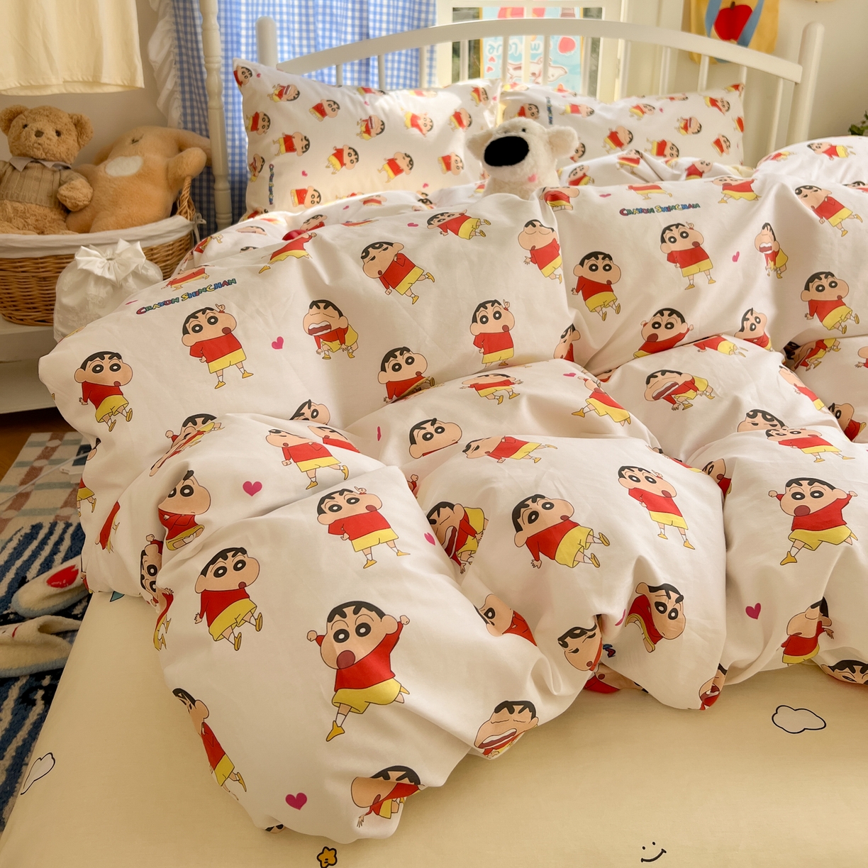 91家纺网 家纺一手货源 找家纺 桃子家居 2026春夏新款蜡笔小新授权全棉纯棉印花卡通系列四件套 棉印花-搞怪小新
