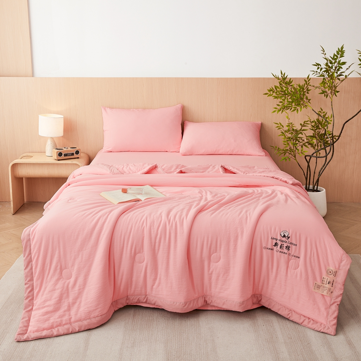91家纺网 家纺一手货源 找家纺 鸣创 2026新款棉花夏被无印风100%新疆棉花夏凉被手包边空调被 新疆棉-粉色