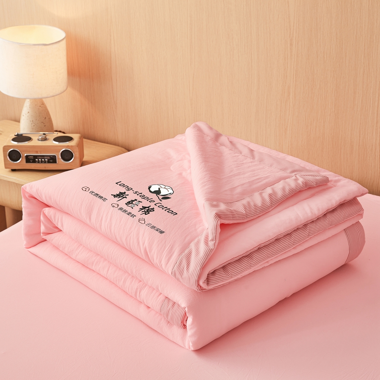 91家纺网 家纺一手货源 找家纺 鸣创 2026新款棉花夏被无印风100%新疆棉花夏凉被手包边空调被 新疆棉-粉色
