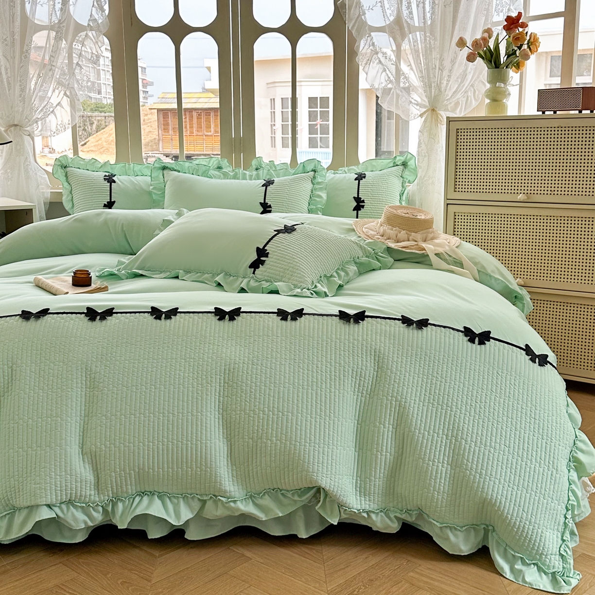 91家纺网 家纺一手货源 找家纺 芭比蔓家纺 2026新款床盖款四件套-真爱系列 床盖款真爱系列-绿色