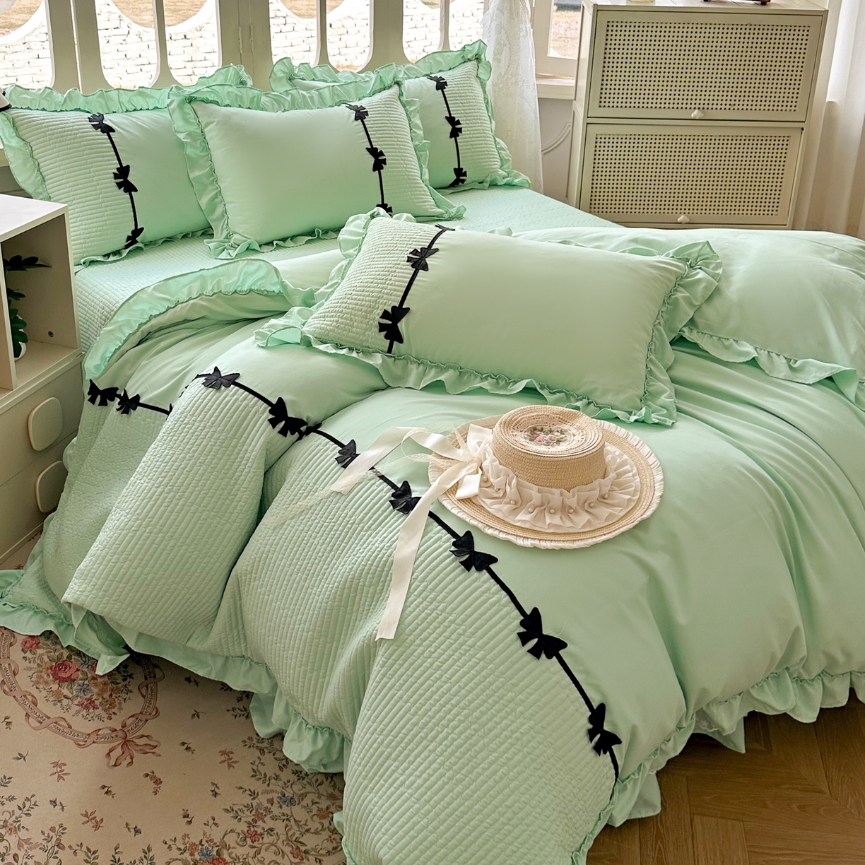 91家纺网 家纺一手货源 找家纺 芭比蔓家纺 2026新款床盖款四件套-真爱系列 床盖款真爱系列-绿色