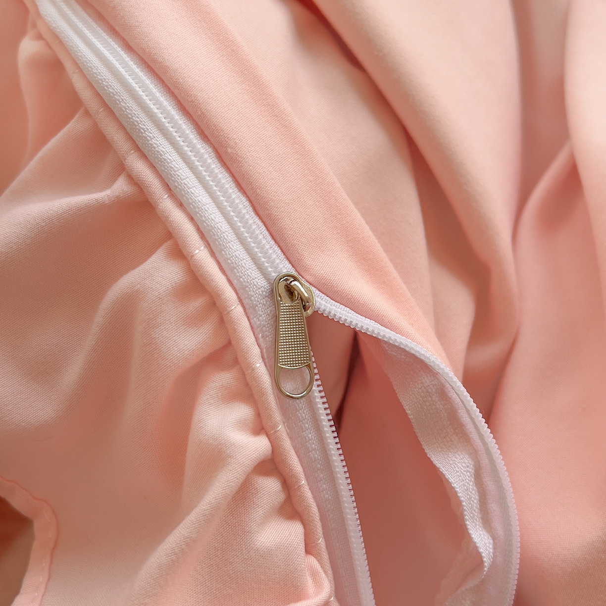 91家纺网 家纺一手货源 找家纺 芭比蔓家纺 2026新款床盖款四件套-真爱系列 床盖款真爱系列-玉色