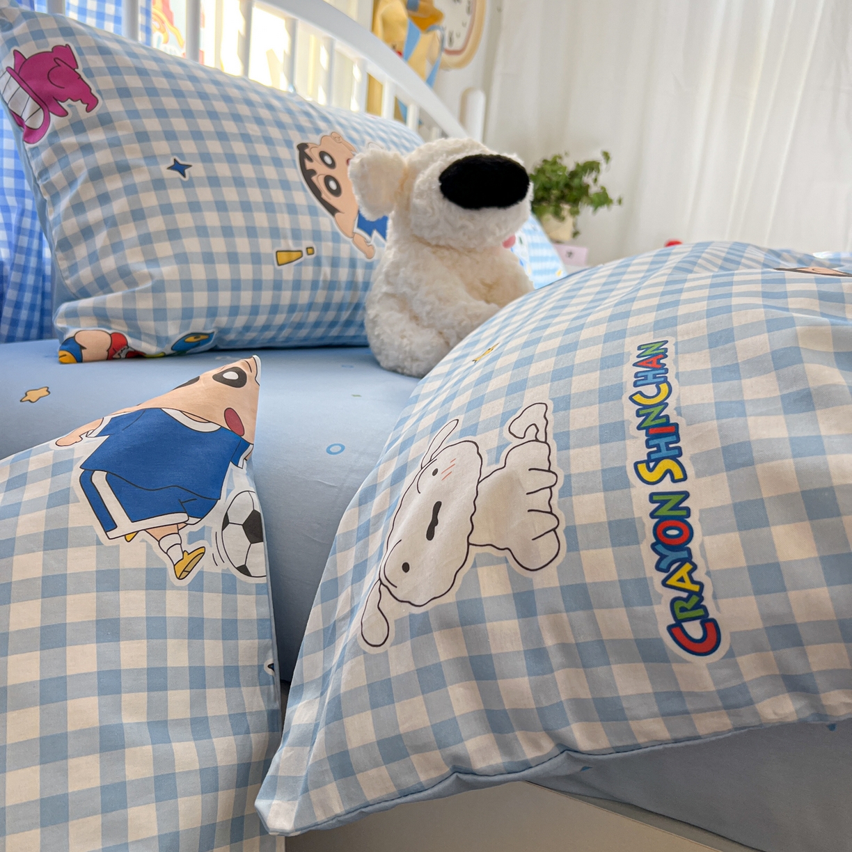 91家纺网 家纺一手货源 找家纺 桃子家居 2026春夏新款蜡笔小新授权全棉纯棉印花卡通系列四件套 棉印花-蓝格小新