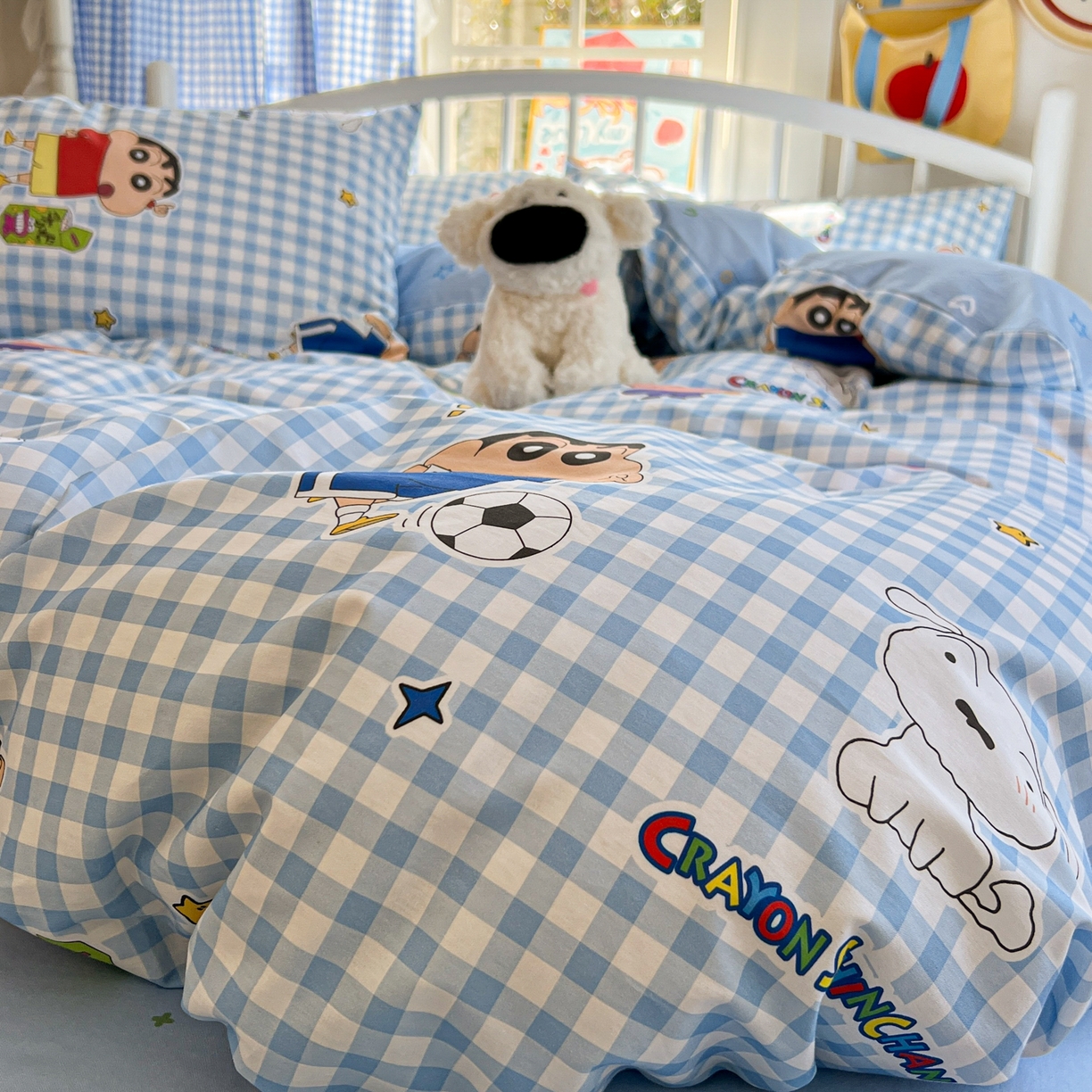 91家纺网 家纺一手货源 找家纺 桃子家居 2026春夏新款蜡笔小新授权全棉纯棉印花卡通系列四件套 棉印花-蓝格小新