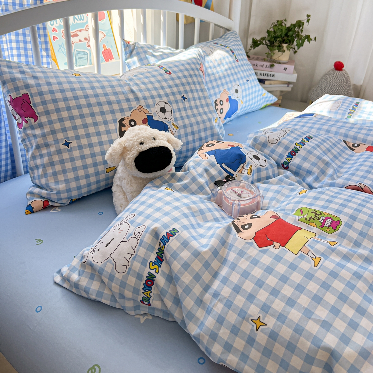 91家纺网 家纺一手货源 找家纺 桃子家居 2026春夏新款蜡笔小新授权全棉纯棉印花卡通系列四件套 棉印花-蓝格小新