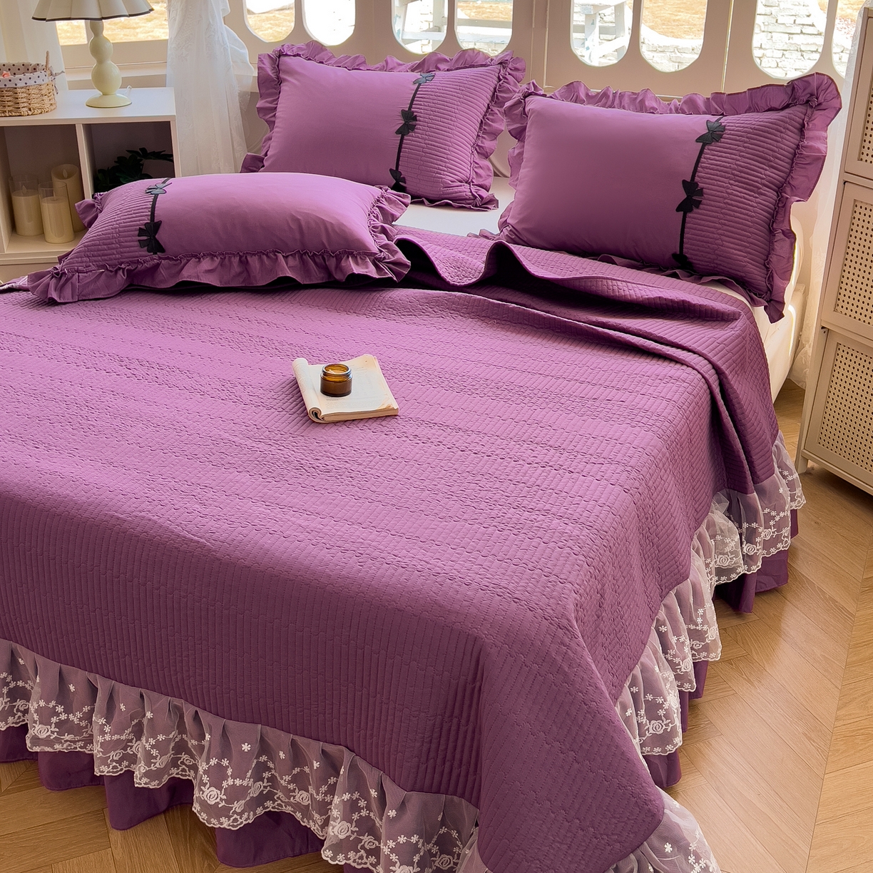91家纺网 家纺一手货源 找家纺 芭比蔓家纺 2026新款床盖款四件套-真爱系列 床盖款真爱系列-紫色