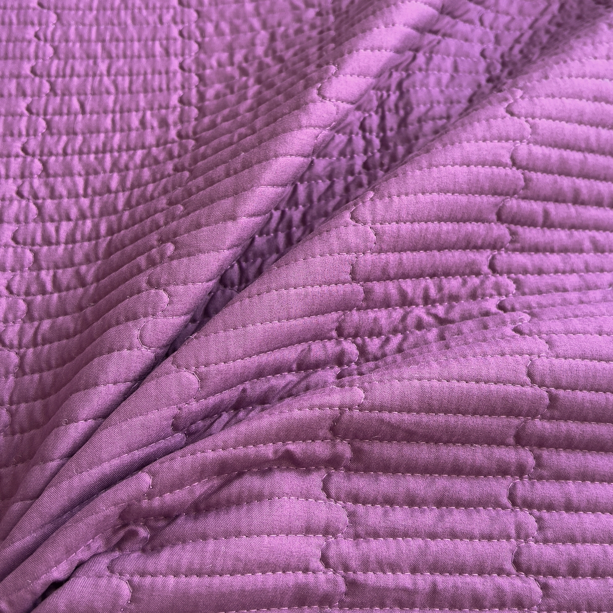 91家纺网 家纺一手货源 找家纺 芭比蔓家纺 2026新款床盖款四件套-真爱系列 床盖款真爱系列-紫色