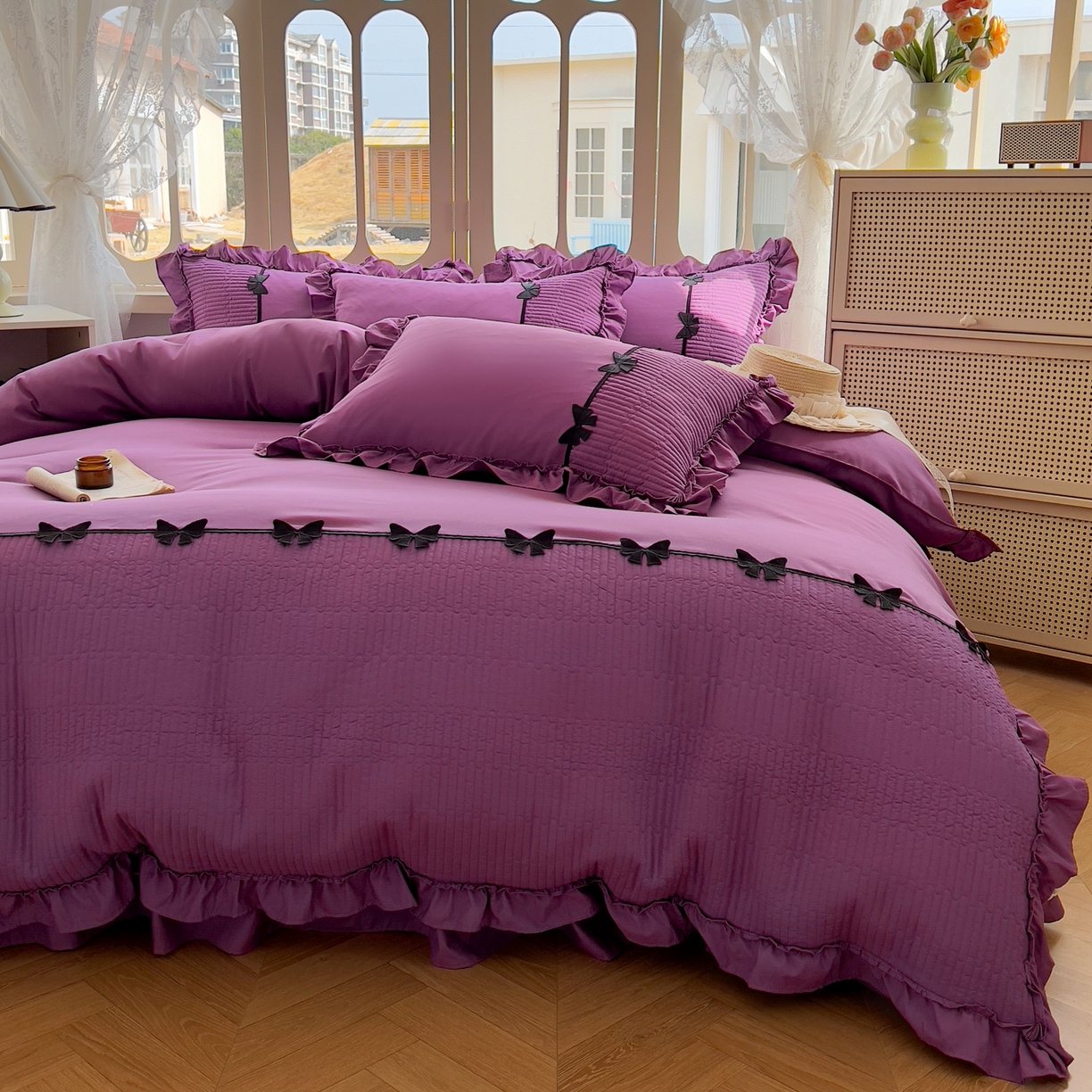 91家纺网 家纺一手货源 找家纺 芭比蔓家纺 2026新款床盖款四件套-真爱系列 床盖款真爱系列-紫色