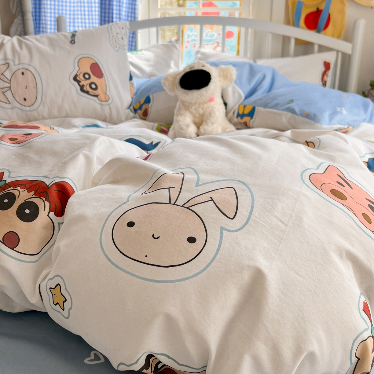 91家纺网 家纺一手货源 找家纺 桃子家居 2026春夏新款蜡笔小新授权全棉纯棉印花卡通系列四件套 棉印花-趣味小新