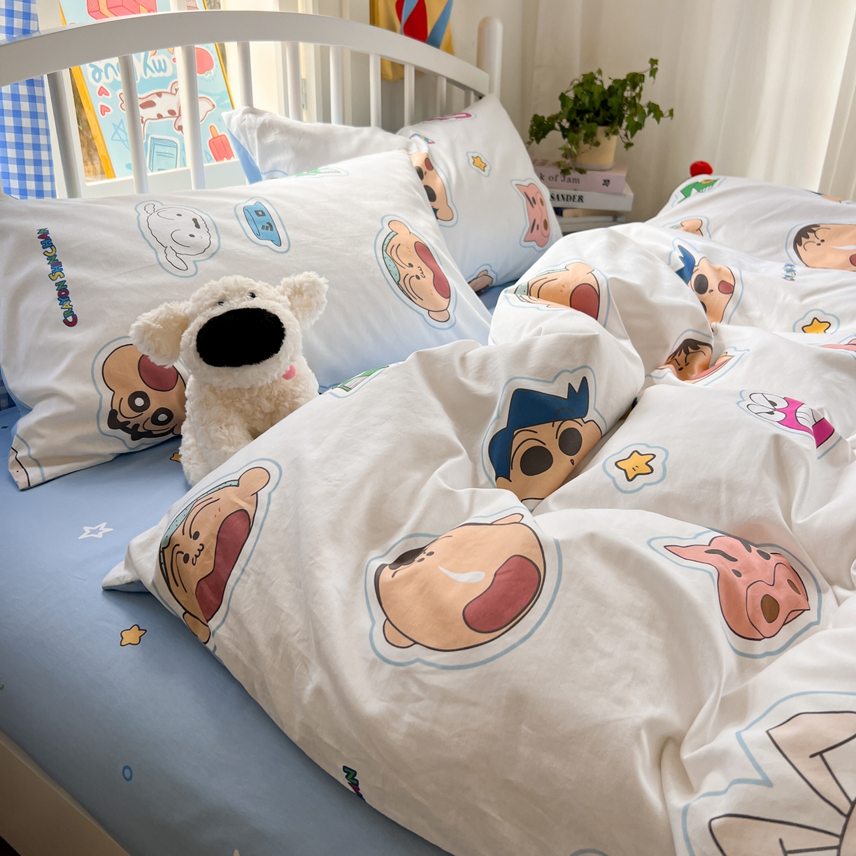 91家纺网 家纺一手货源 找家纺 桃子家居 2026春夏新款蜡笔小新授权全棉纯棉印花卡通系列四件套 棉印花-趣味小新