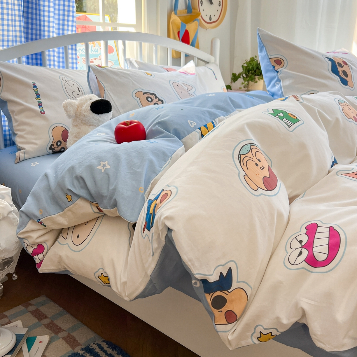 91家纺网 家纺一手货源 找家纺 桃子家居 2026春夏新款蜡笔小新授权全棉纯棉印花卡通系列四件套 棉印花-趣味小新