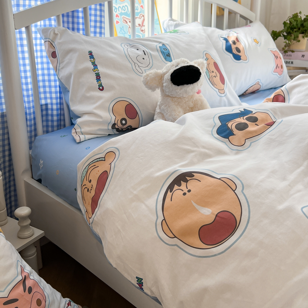 91家纺网 家纺一手货源 找家纺 桃子家居 2026春夏新款蜡笔小新授权全棉纯棉印花卡通系列四件套 棉印花-趣味小新