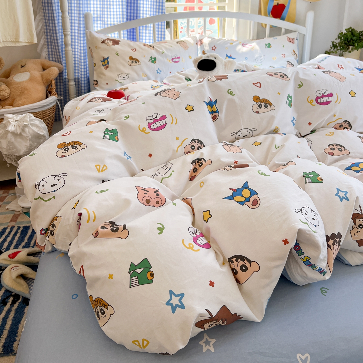 91家纺网 家纺一手货源 找家纺 桃子家居 2026春夏新款蜡笔小新授权全棉纯棉印花卡通系列四件套 棉印花-幸运小新