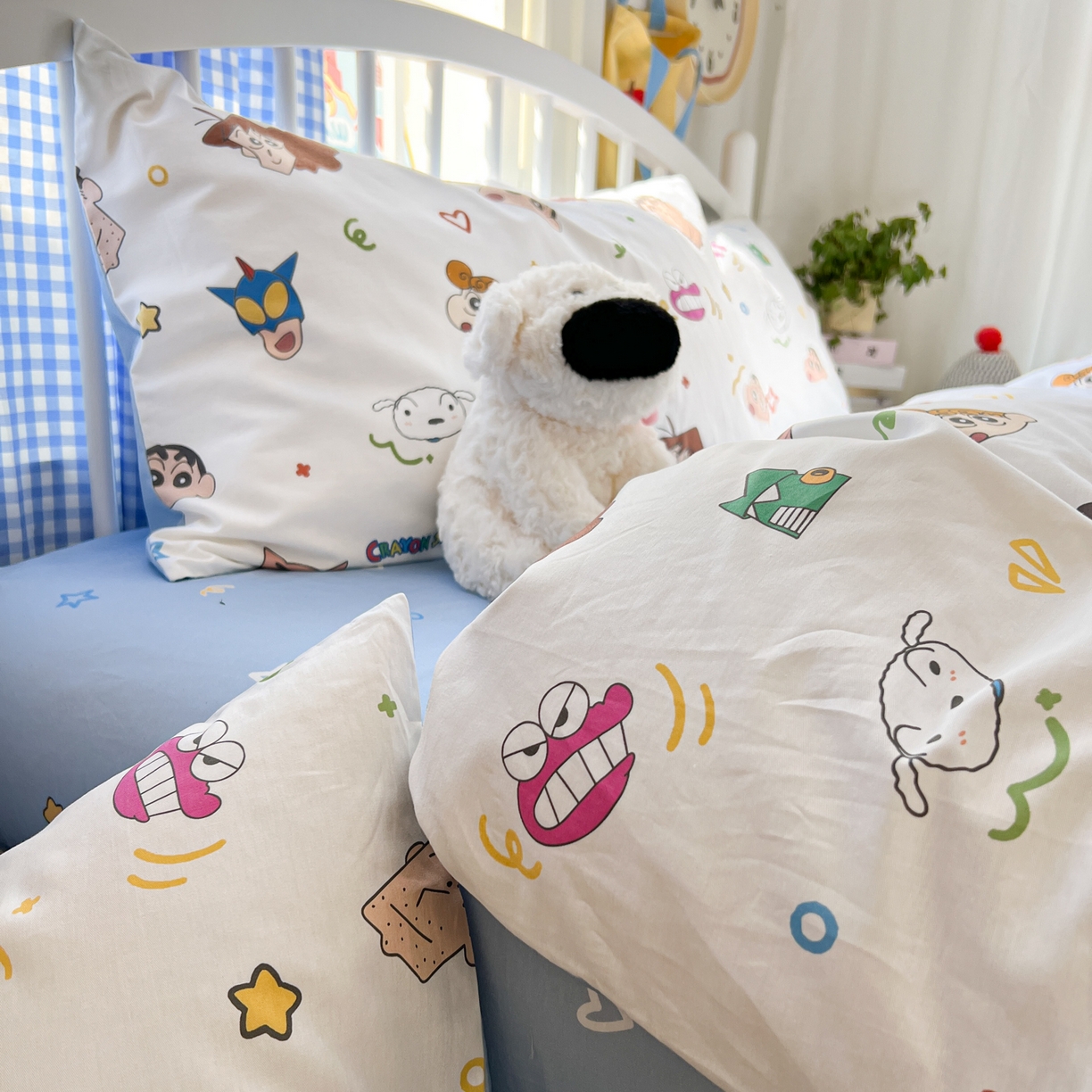 91家纺网 家纺一手货源 找家纺 桃子家居 2026春夏新款蜡笔小新授权全棉纯棉印花卡通系列四件套 棉印花-幸运小新