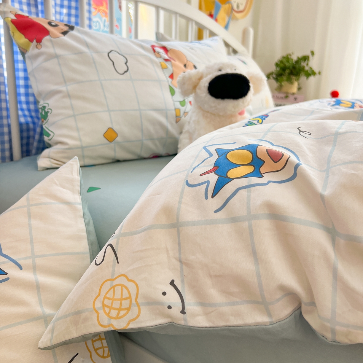 91家纺网 家纺一手货源 找家纺 桃子家居 2026春夏新款蜡笔小新授权全棉纯棉印花卡通系列四件套 棉印花-休闲小新