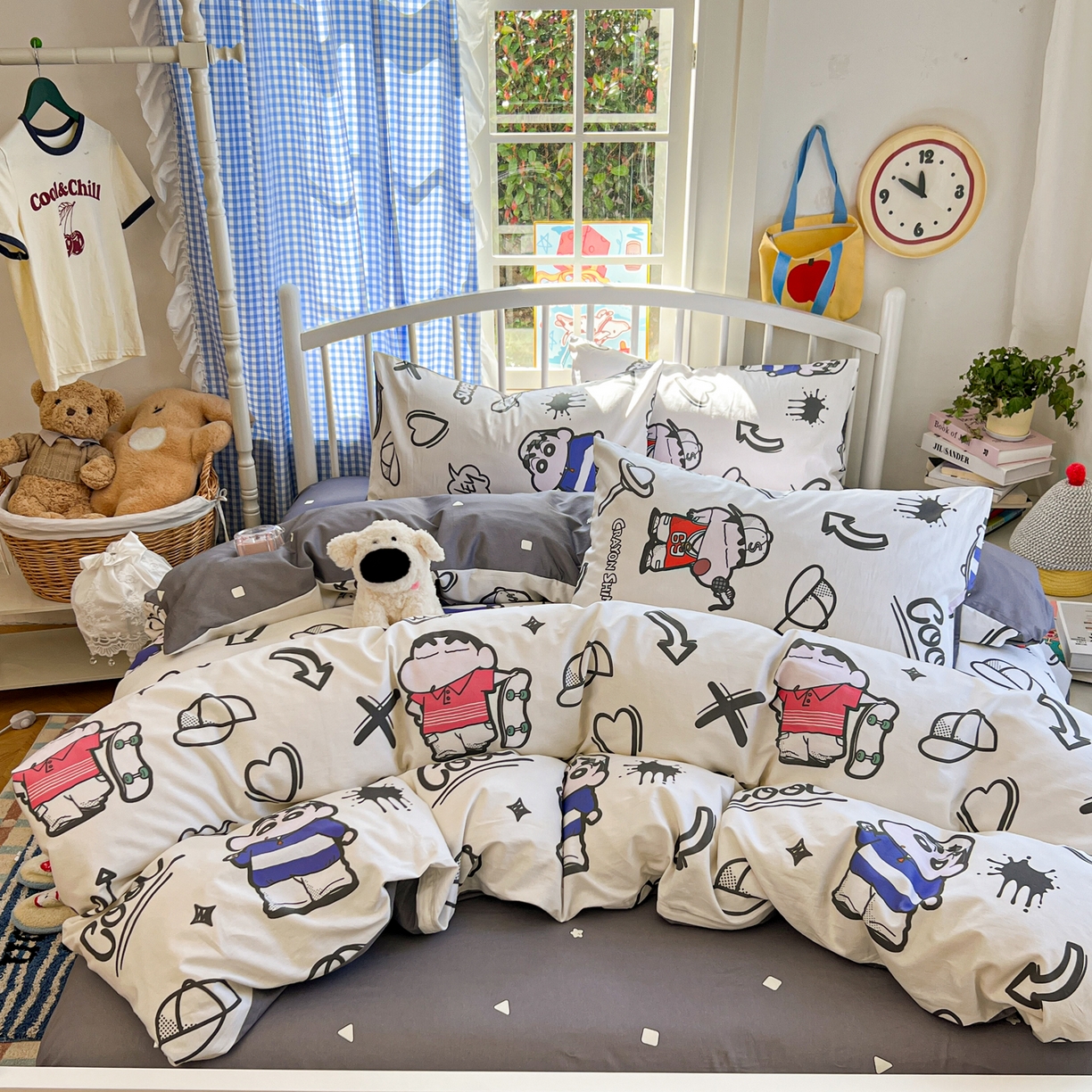 91家纺网 家纺一手货源 找家纺 桃子家居 2026春夏新款蜡笔小新授权全棉纯棉印花卡通系列四件套 棉印花-音乐小新