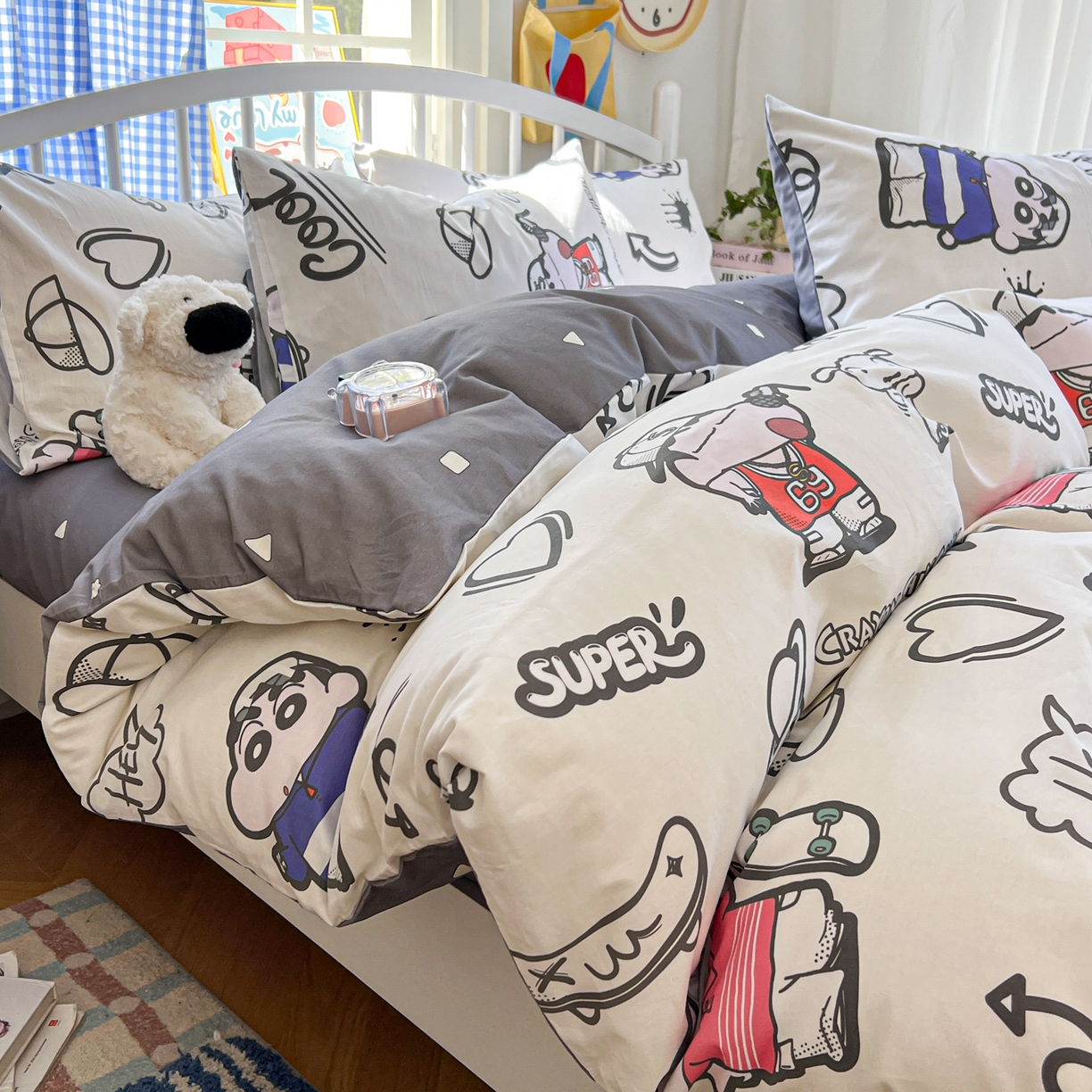 91家纺网 家纺一手货源 找家纺 桃子家居 2026春夏新款蜡笔小新授权全棉纯棉印花卡通系列四件套 棉印花-音乐小新