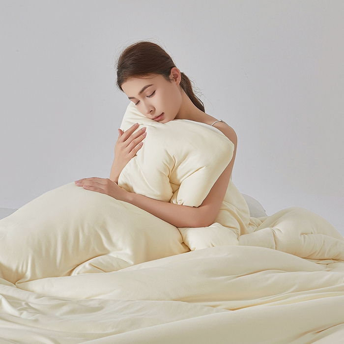 91家纺网 家纺一手货源 找家纺 锦尚坊被芯馆 2026新款针织棉深睡控温系列大豆夏被系列春秋被大豆冬被（四周踩棉 不跑棉） 米黄