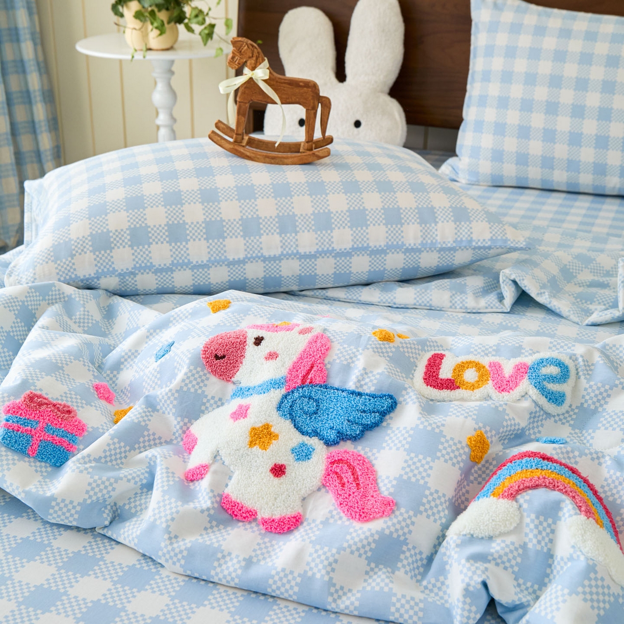 91家纺网 家纺一手货源 找家纺 （总）倾慕家纺 2026新款全棉卡通毛巾绣系列夏被