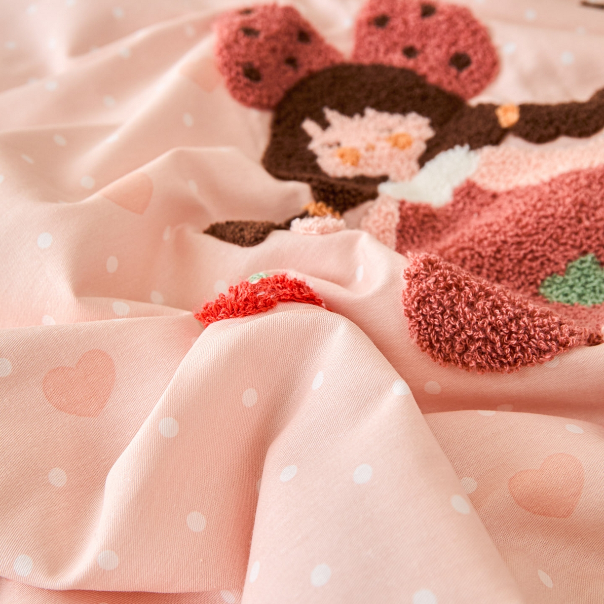 91家纺网 家纺一手货源 找家纺 倾慕家纺 2026新款全棉卡通毛巾绣系列夏被 夏被小兔女孩