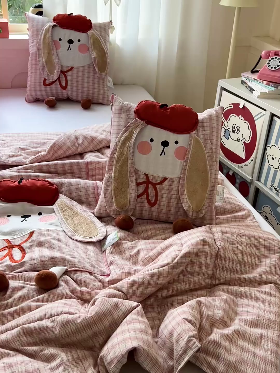 91家纺网 家纺一手货源 找家纺 （总）古本家居 2026新款全棉胭脂兔抱枕被系列