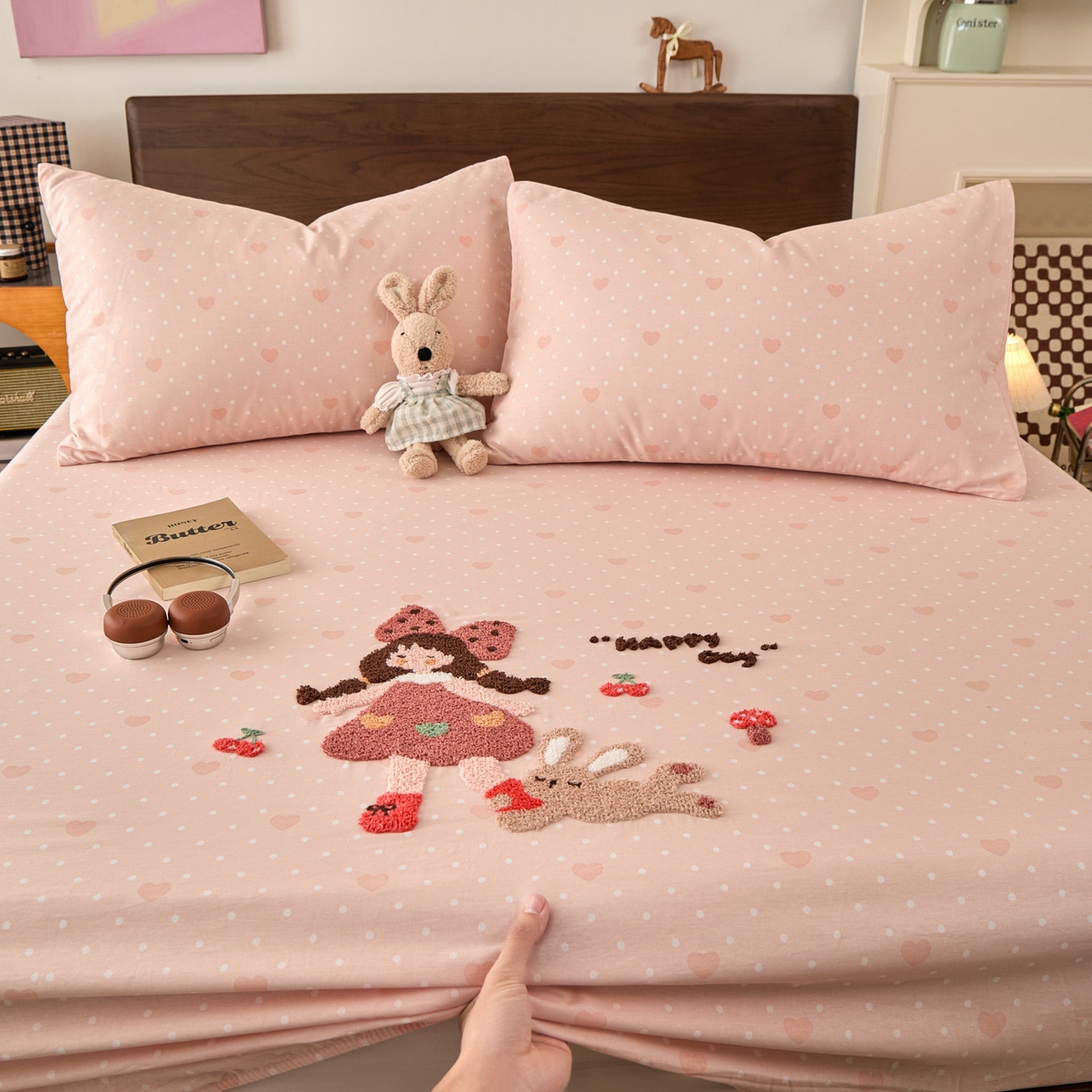 91家纺网 家纺一手货源 找家纺 倾慕家纺 2026新款A类全棉毛巾绣系列单床笠 床笠小兔女孩