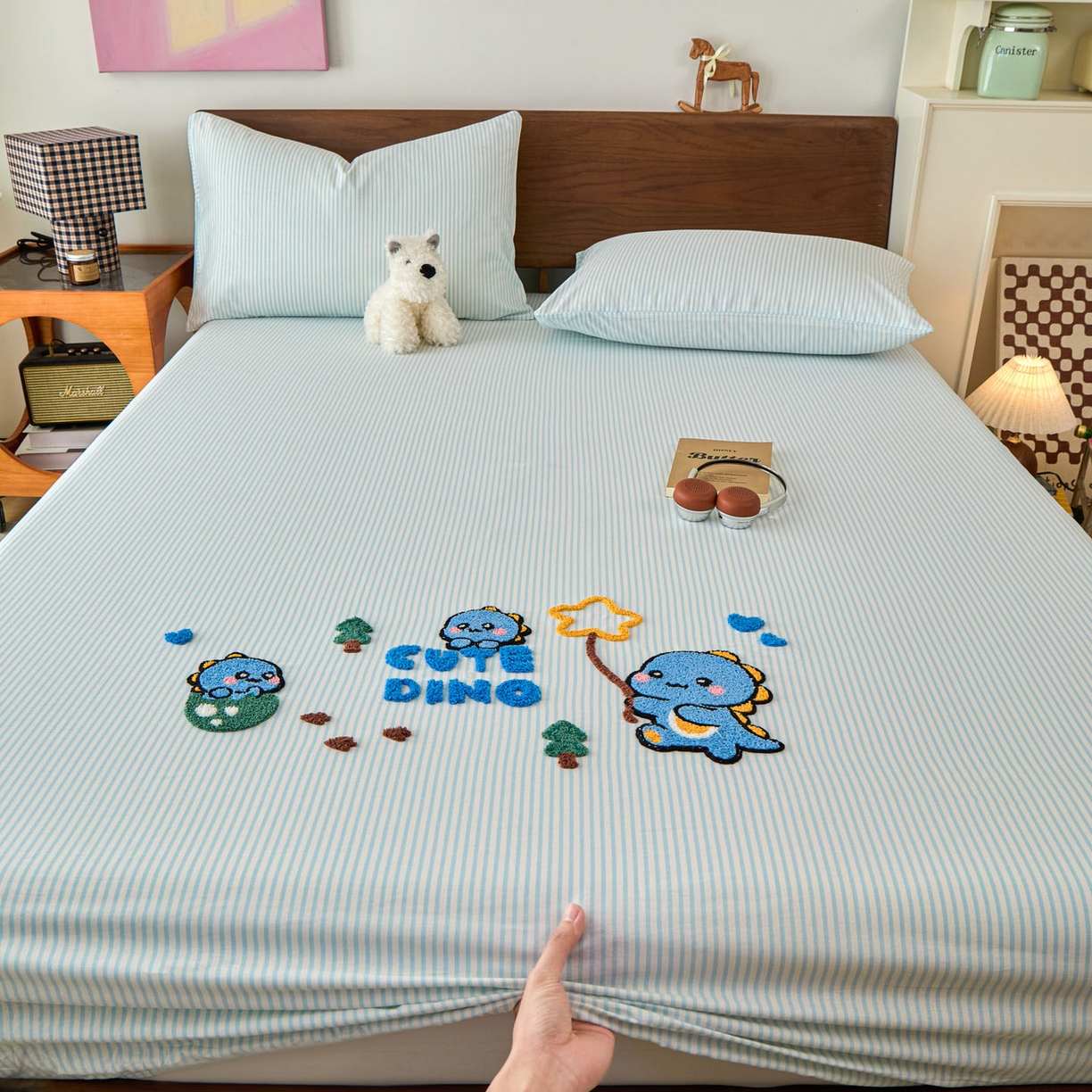 91家纺网 家纺一手货源 找家纺 倾慕家纺 2026新款A类全棉毛巾绣系列单床笠 床笠小树恐龙