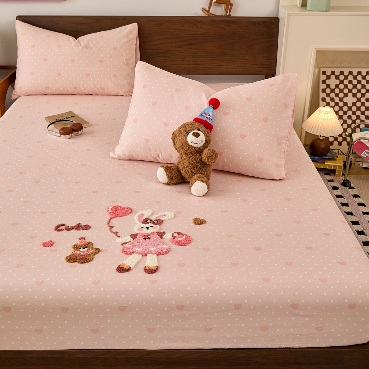 91家纺网 家纺一手货源 找家纺 倾慕家纺 2026新款A类全棉毛巾绣系列单床笠 床笠兔兔熊