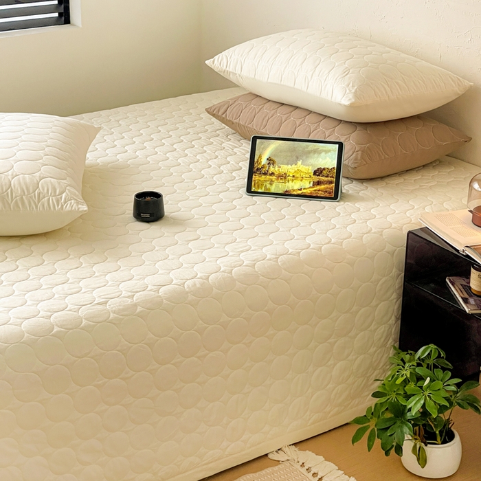 91家纺网 家纺一手货源 找家纺 橙子家居   2026年新款韩系云朵泡芙纯色水洗棉花床盖三件套 云朵泡芙-奶油黄