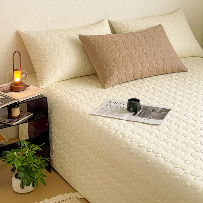 91家纺网 家纺一手货源 找家纺 橙子家居   2026年新款韩系云朵泡芙纯色水洗棉花床盖三件套 云朵泡芙-奶油黄