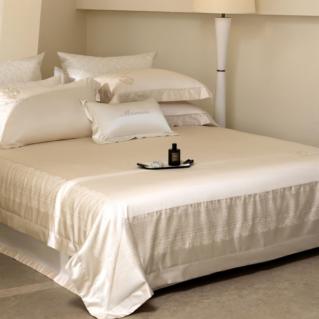 91家纺网 家纺一手货源 找家纺 馨蕊家居 2026新款100S全棉纯棉高定高精密刺绣四件套-赫本【淘宝 / 劵后控价：不低于 418/438】 高精密赫本-奶咖