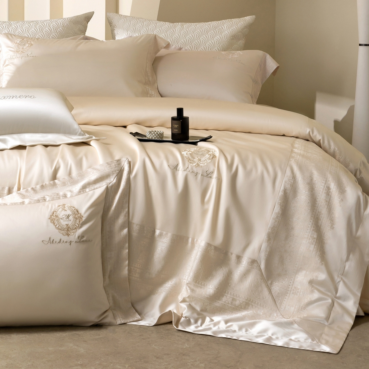 馨蕊家居 2026新款100S全棉纯棉高定高精密刺绣四件套-赫本【淘宝 / 劵后控价：不低于 418/438】 高精密赫本-奶咖