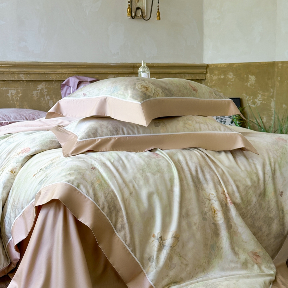 91家纺网 家纺一手货源 找家纺 （总）芯丝路家纺 2026新款进口天丝棉印花四件套（嵌线款）