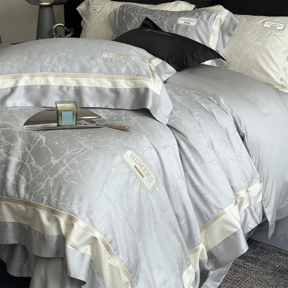 91家纺网 家纺一手货源 找家纺 （总）馨蕊家居 2026新款100s高定高精密刺绣全棉四件套-云瑾【淘宝 / 劵后控价：不低于 338/358】