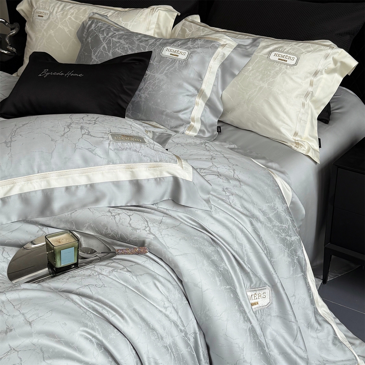 91家纺网 家纺一手货源 找家纺 （总）馨蕊家居 2026新款100s高定高精密刺绣全棉四件套-云瑾【淘宝 / 劵后控价：不低于 338/358】