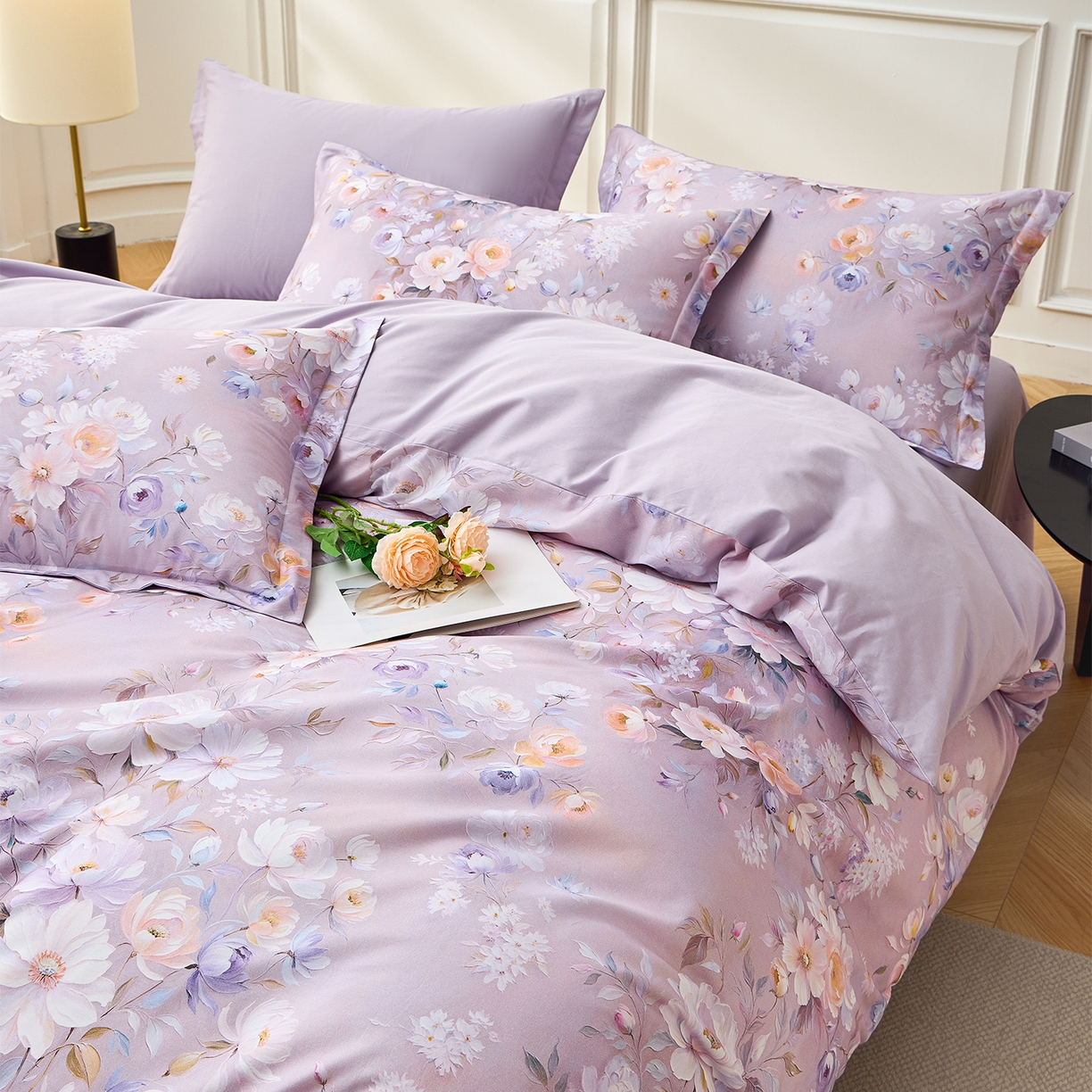 91家纺网 家纺一手货源 找家纺 元元家居（元元被业） 2026新款全棉纯棉13372床盖款四件套-印花款 花漾紫