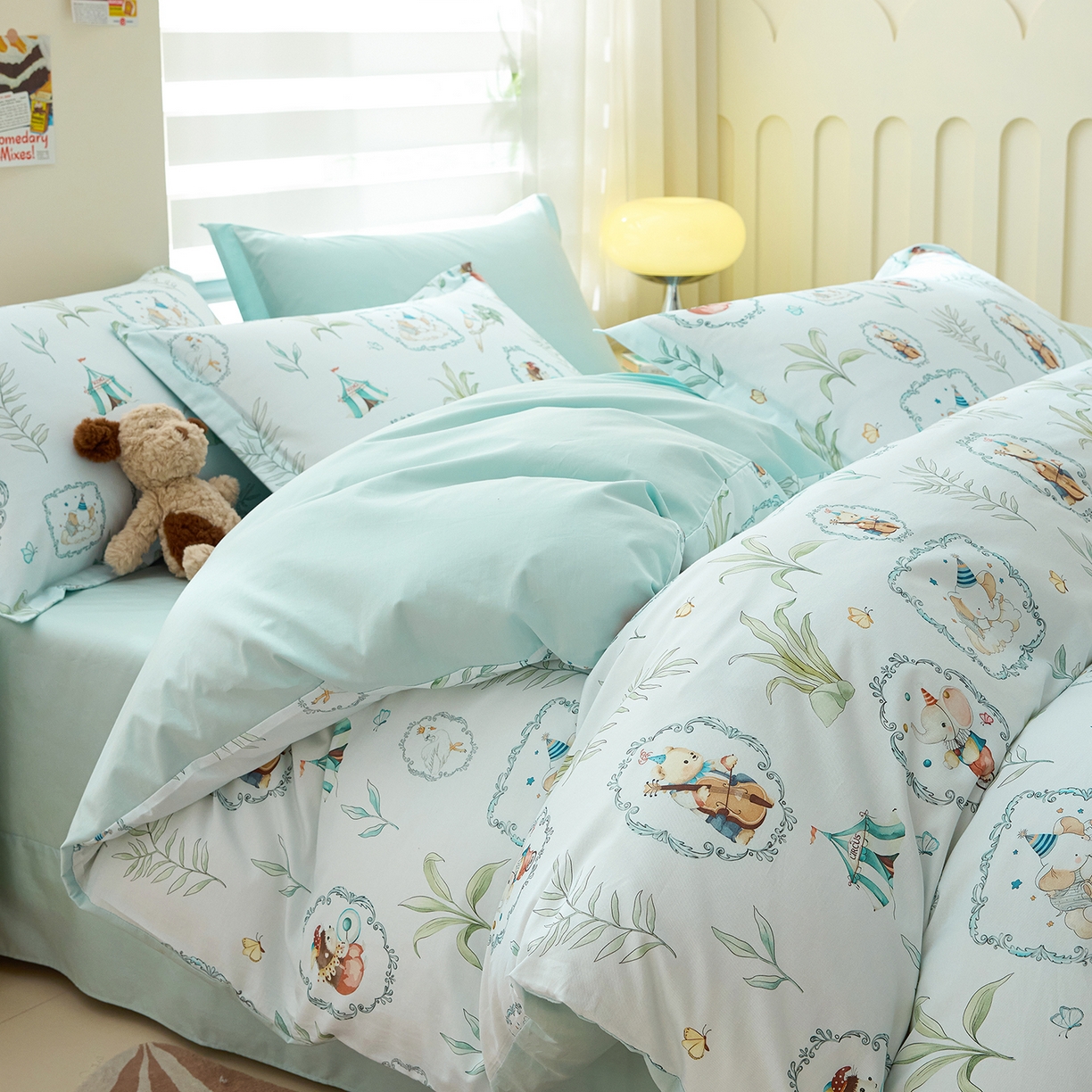 91家纺网 家纺一手货源 找家纺 元元家居（元元被业） 2026新款全棉纯棉13372床盖款四件套-印花款 乐园绿