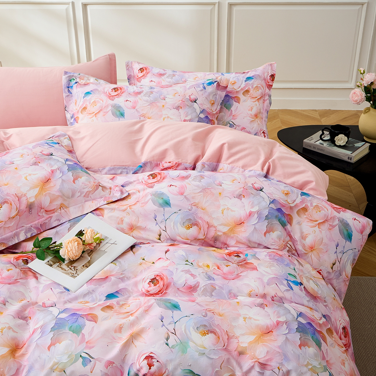 91家纺网 家纺一手货源 找家纺 元元家居（元元被业） 2026新款全棉纯棉13372床盖款四件套-印花款 凝珠