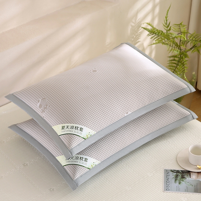 91家纺网 家纺一手货源 找家纺 小牛席业 2026新款腊肠狗格纹提花冰丝夏凉枕套单枕套枕套单件 香槟