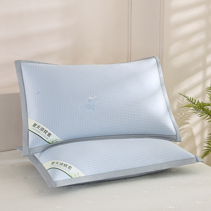 91家纺网 家纺一手货源 找家纺 小牛席业 2026新款腊肠狗格纹提花冰丝夏凉枕套单枕套枕套单件 蓝色