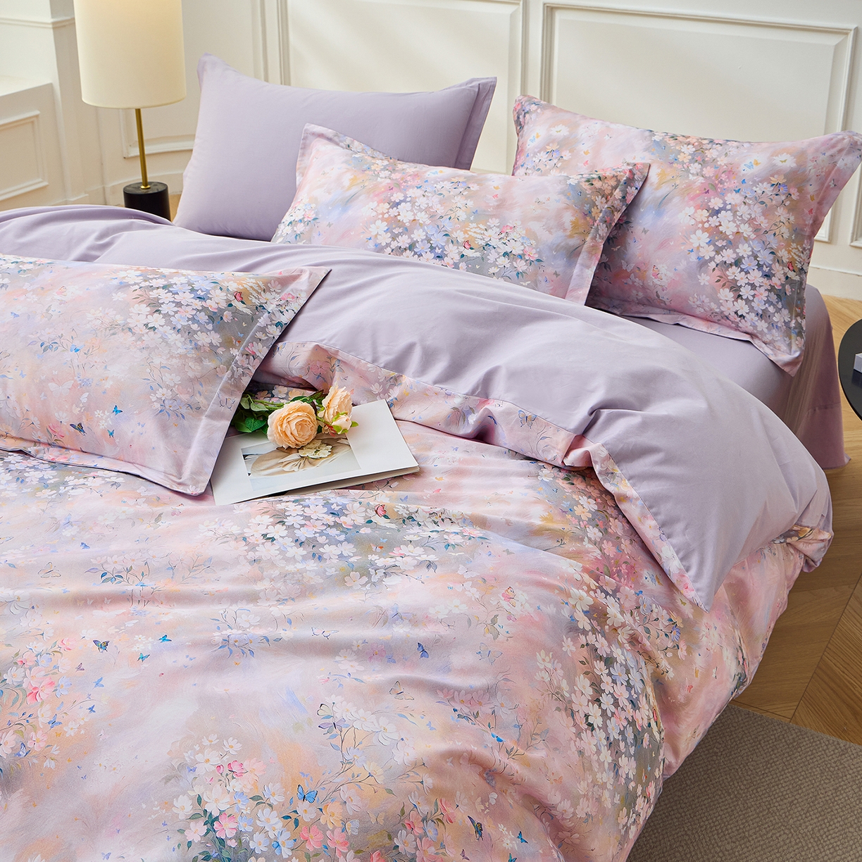 91家纺网 家纺一手货源 找家纺 元元家居（元元被业） 2026新款全棉纯棉13372床盖款四件套-印花款 时光